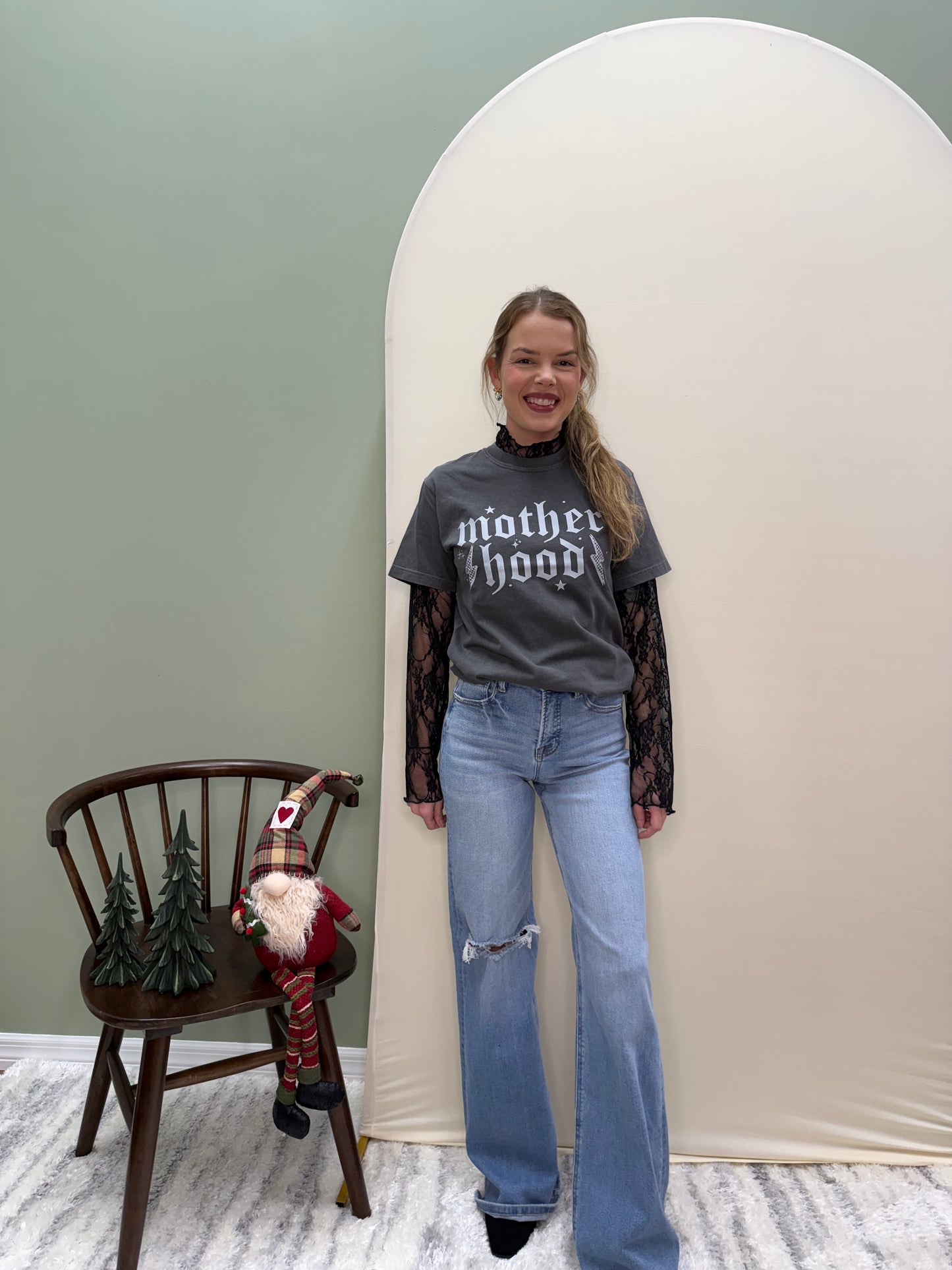 Motherhood Tee (Reg + Plus)