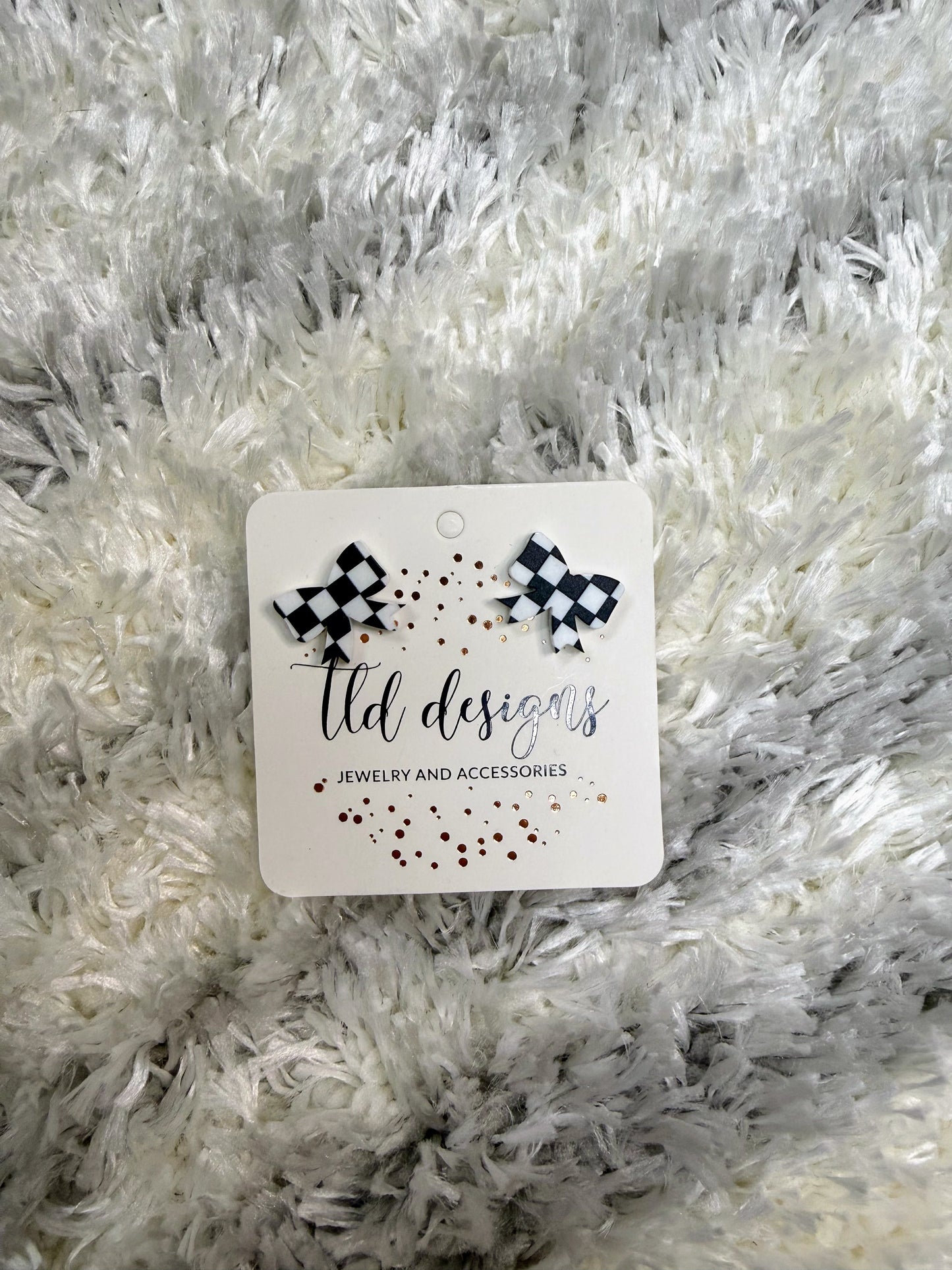 Checkered Spirit Bow Studs