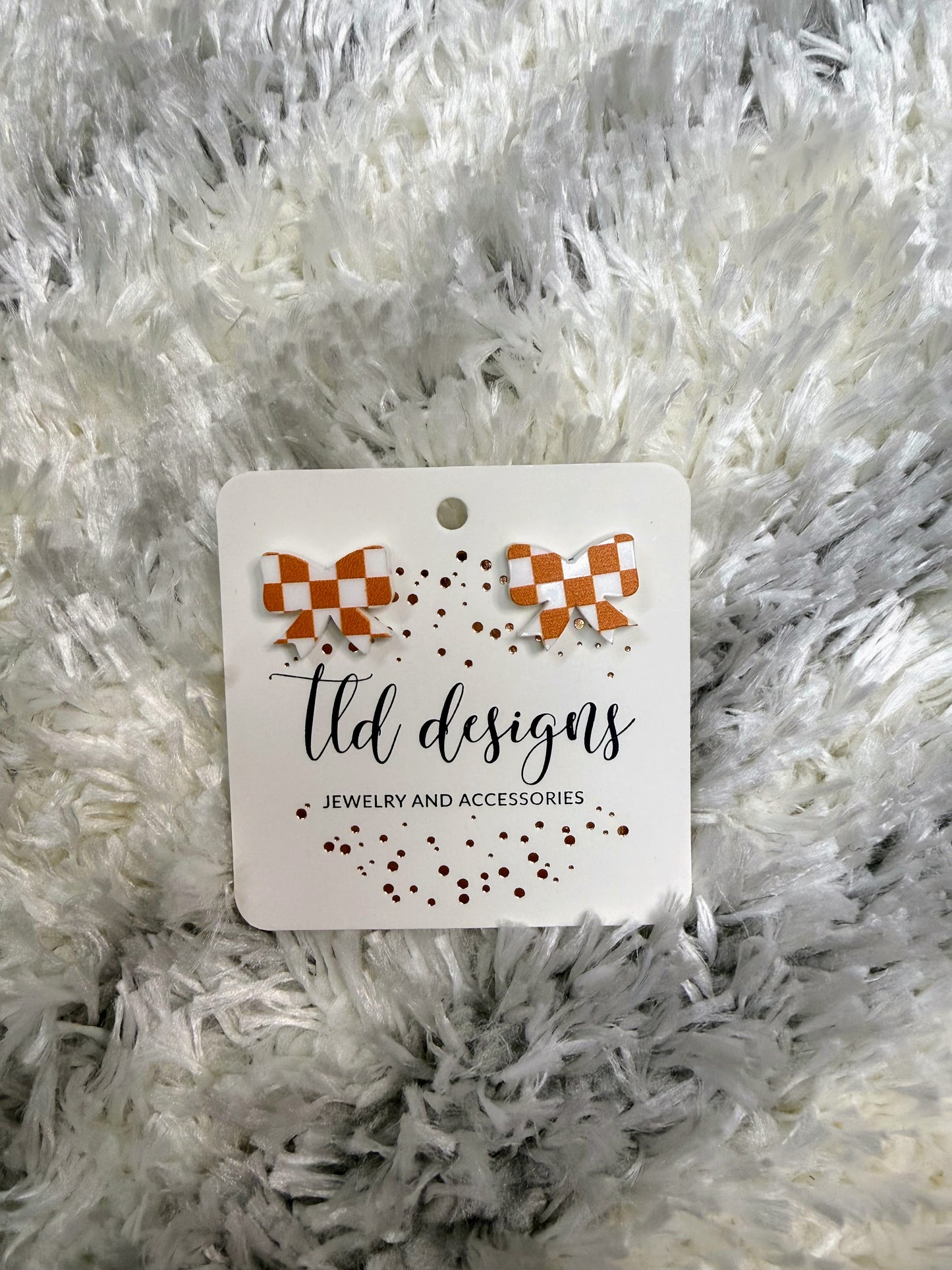 Checkered Spirit Bow Studs