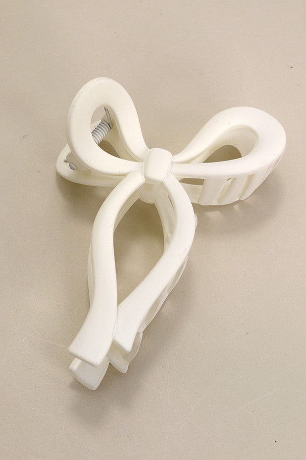 The Darling Bow Clip