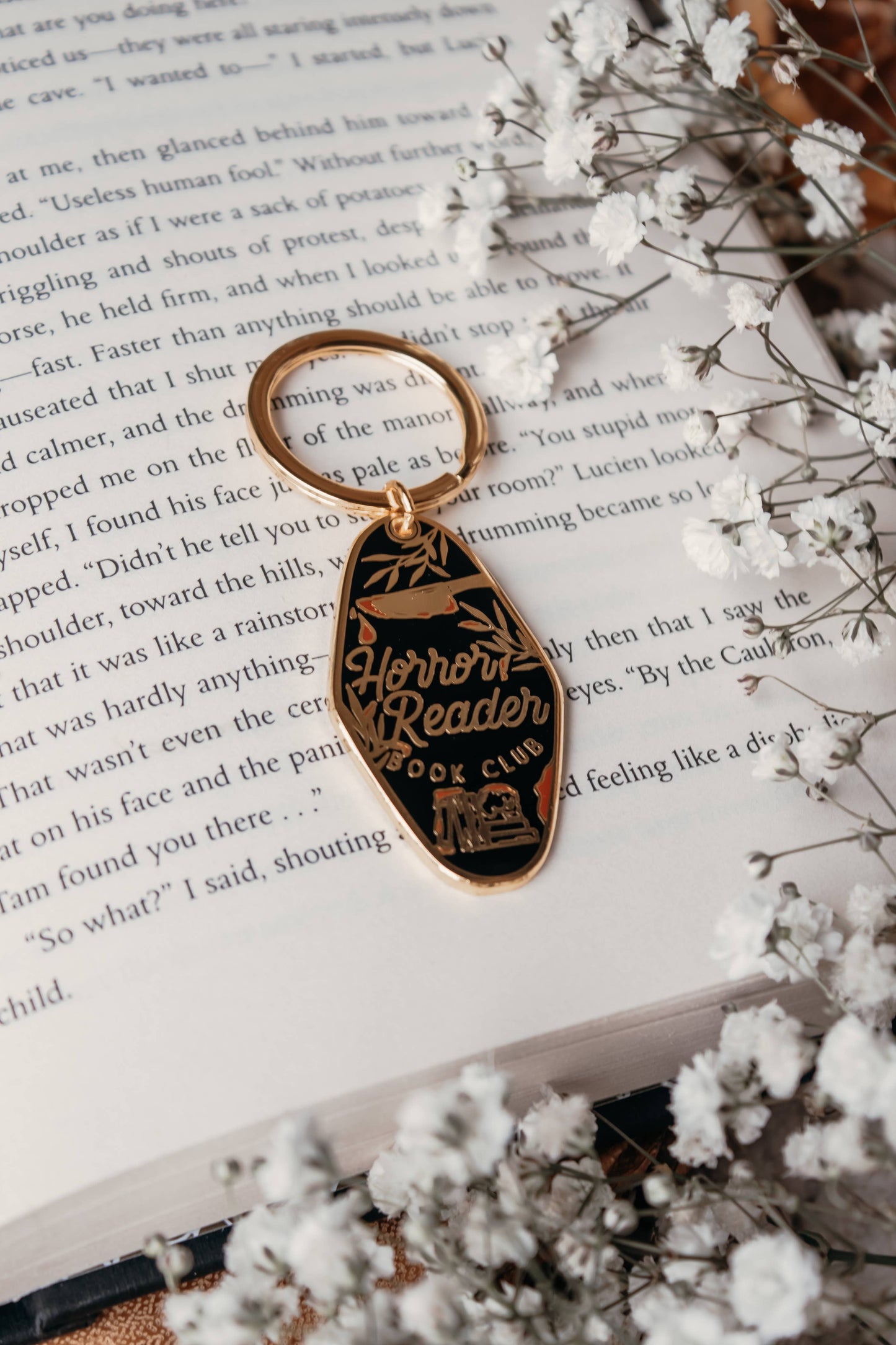 Horror Reader Motel Keychain
